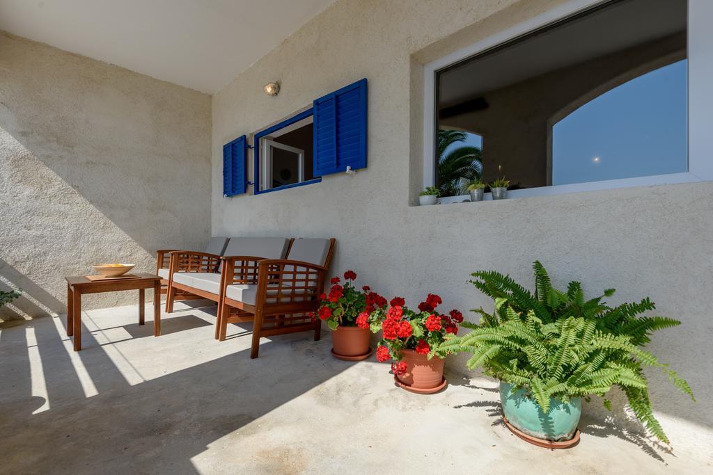 Apartment Rita Preko Exterior photo